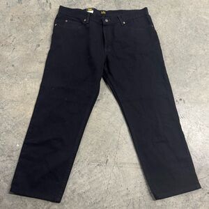 Lee Men’s Black Jeans Size 40x28 Regular Fit Work Classic Basics NWT Career Work